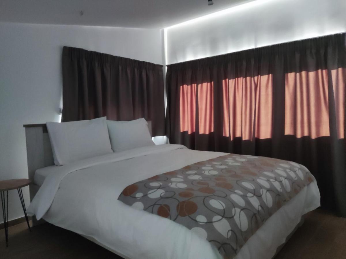 Pagani Blue - Luxury Maisonette B3 Apartment *