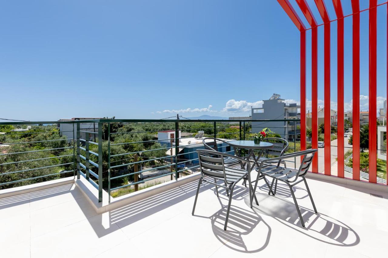 Pagani Blue - Luxury Maisonette B3 Apartment