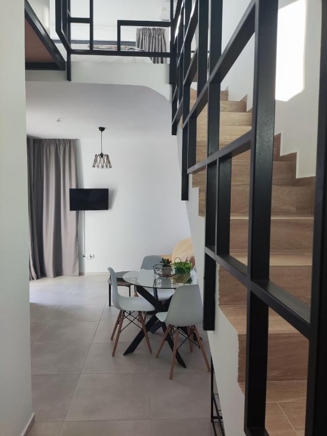 Pagani Blue - Luxury Maisonette B3 Apartment Kalamata