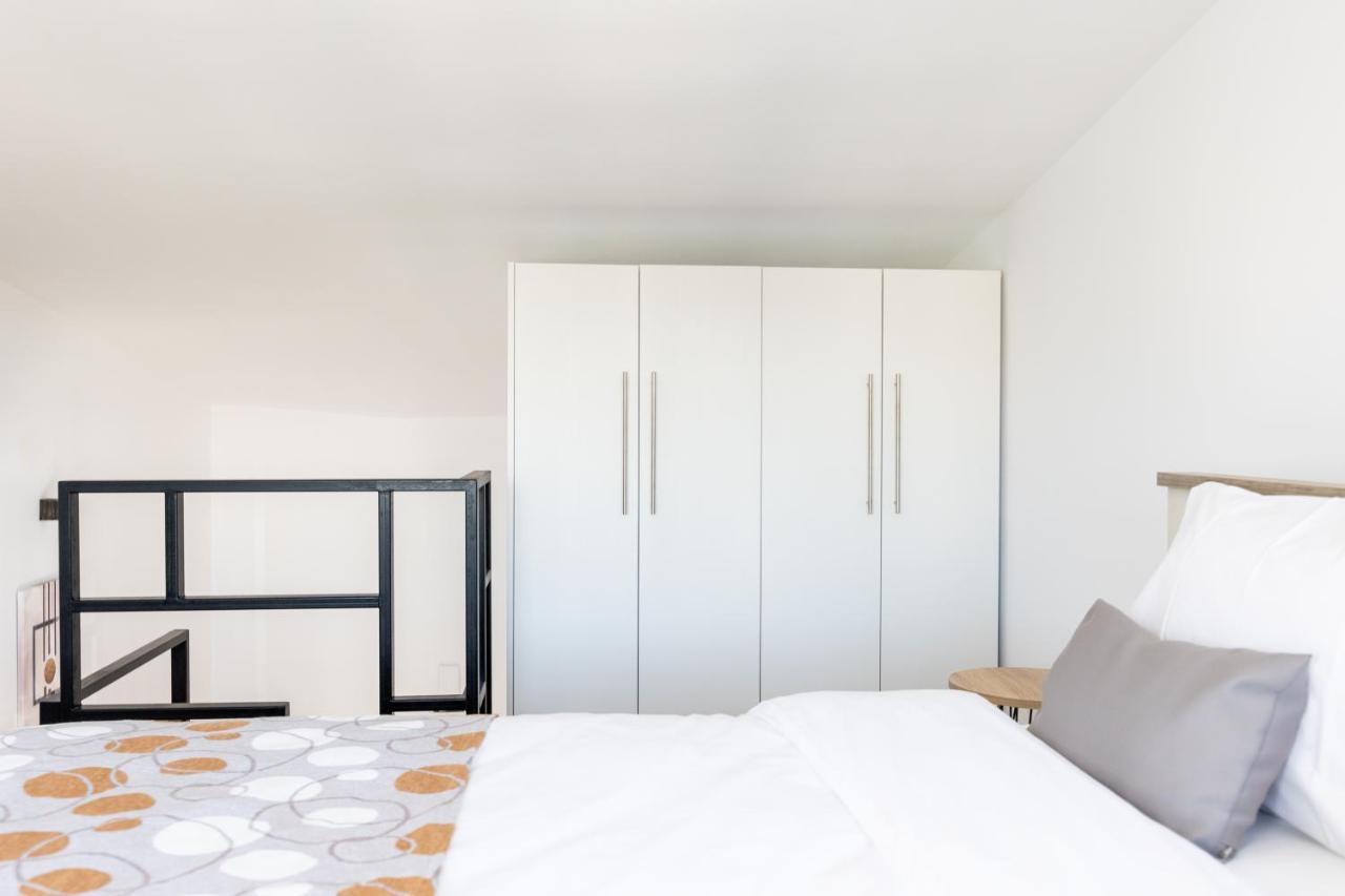 Pagani Blue - Luxury Maisonette B3 Apartment Kalamata