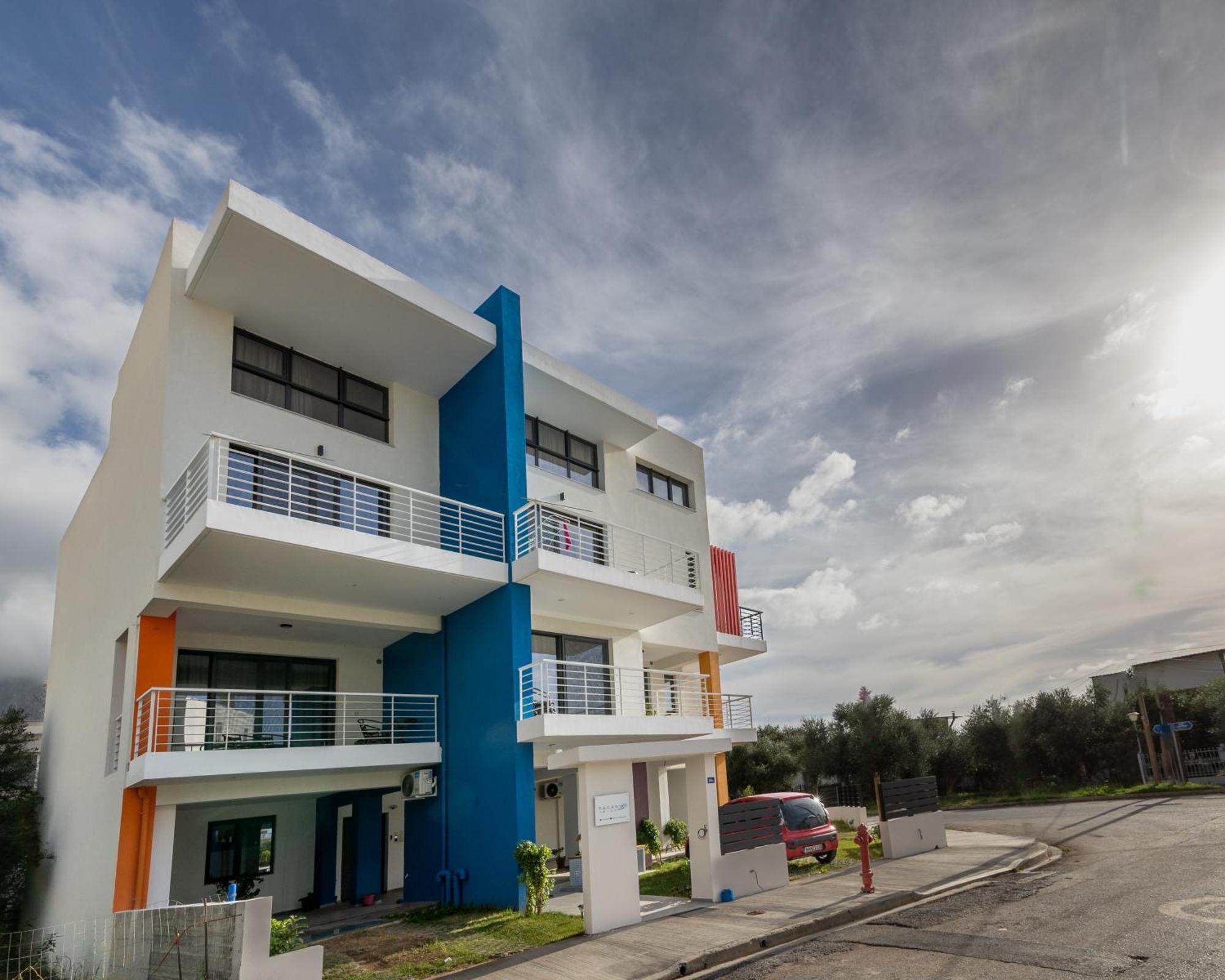Appartement Pagani Blue - Luxury Maisonette B3 Kalamáta